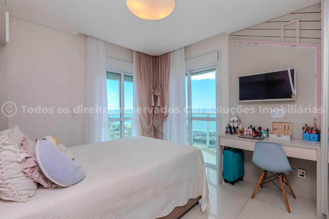 Foto do imóvel Cobertura Duplex com 3 Suítes à Venda no Brava Beach Aroeira na Praia Brava em Itajaí