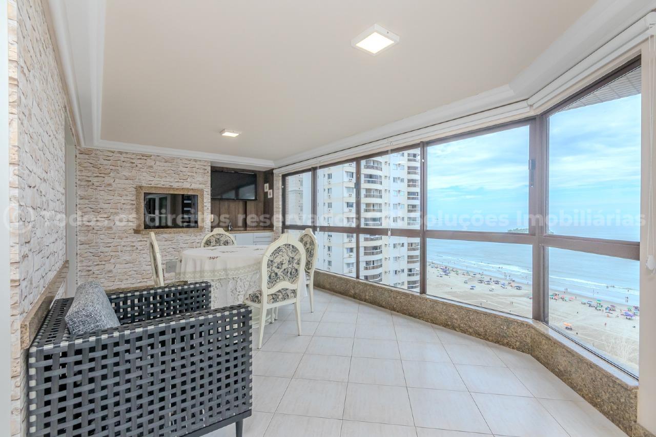 Apartamento com 4 quartos no Edifício Solar Grimaldi no Centro em Balneário Camboriú