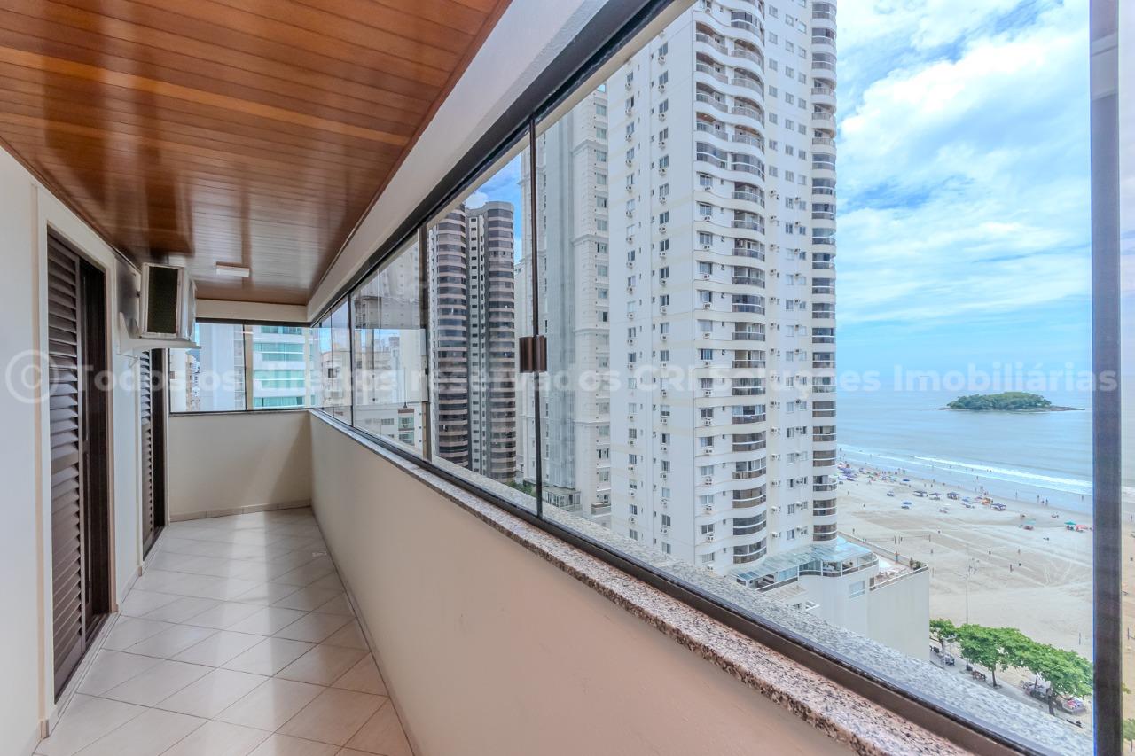 Foto do imóvel Apartamento Vista Mar Mobiliado á venda com 04 dormitórios no Edifício Solar Grimaldi em Balneário Camboriú