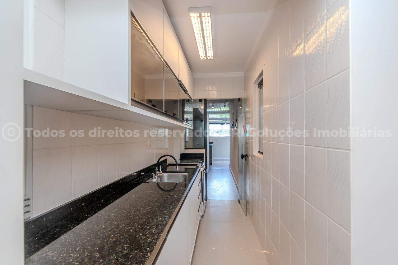 Foto do imóvel Apartamento Mobiliado Vista Mar á venda com 03 dormitórios no Edifício Torre de San Francisco na Barra Sul