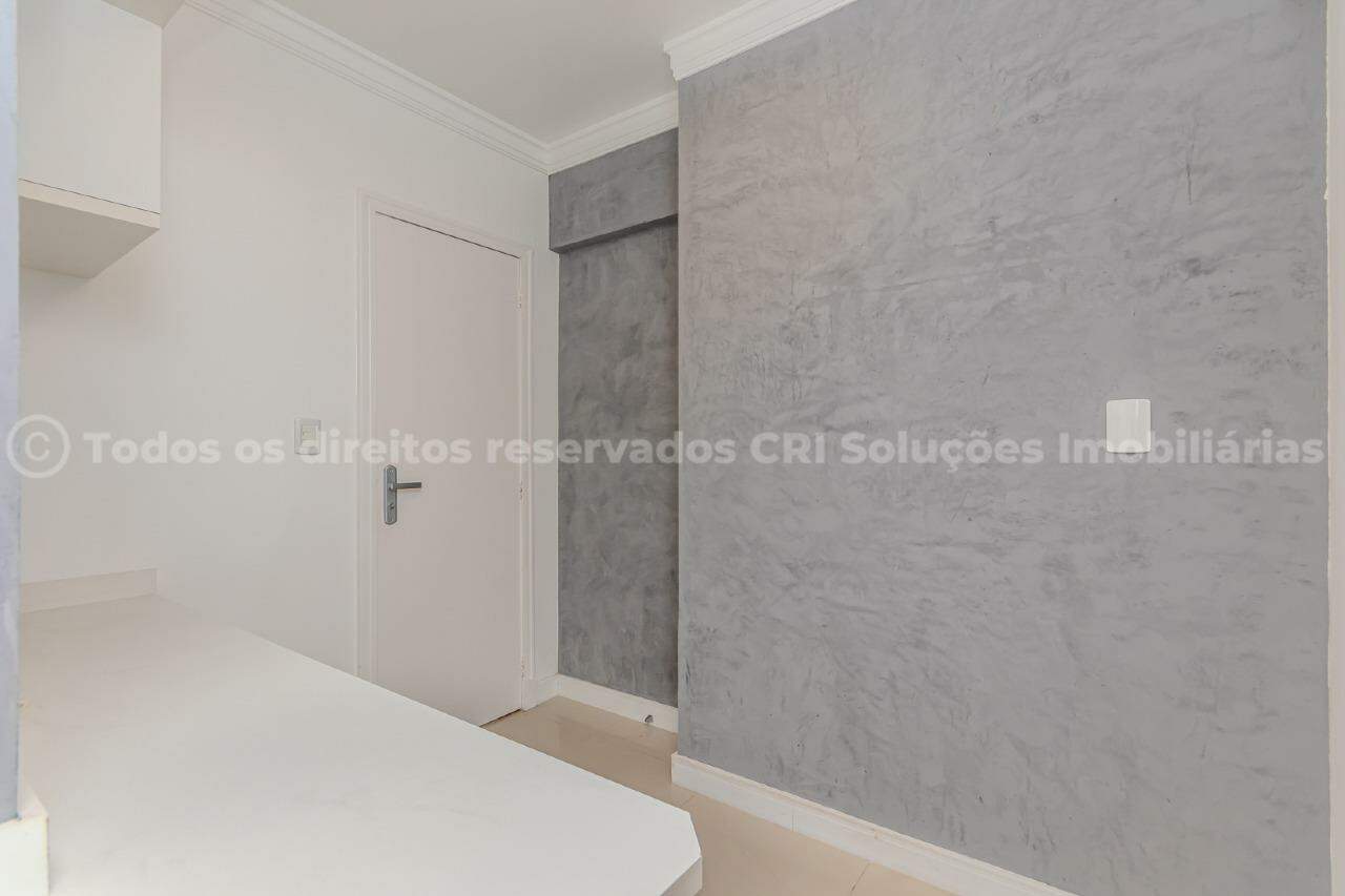 Foto do imóvel Apartamento Mobiliado Vista Mar á venda com 03 dormitórios no Edifício Torre de San Francisco na Barra Sul