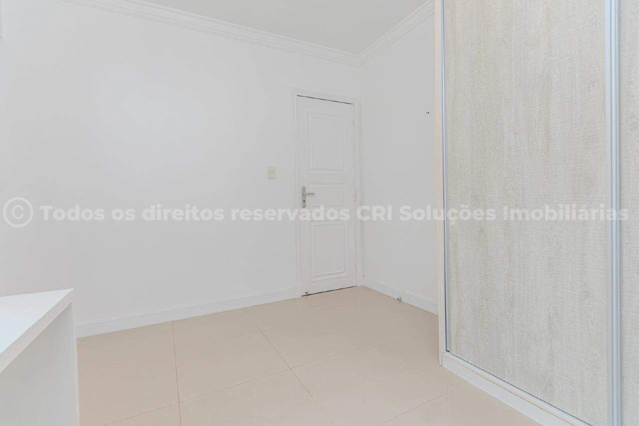 Foto do imóvel Apartamento Mobiliado Vista Mar á venda com 03 dormitórios no Edifício Torre de San Francisco na Barra Sul