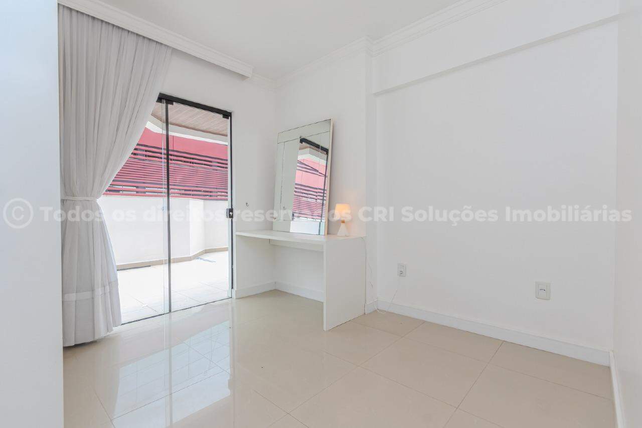 Foto do imóvel Apartamento Mobiliado Vista Mar á venda com 03 dormitórios no Edifício Torre de San Francisco na Barra Sul