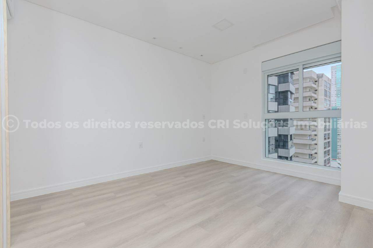 Foto do imóvel Apartamento com 4 suítes no Olimpia Residence, Centro de Balneário Camboriú
