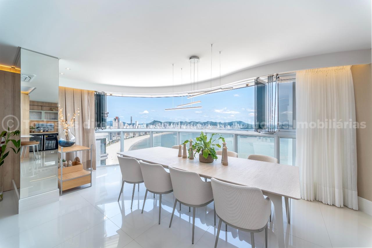 Apartamento com 4 suítes 230 m² privativos Edifício Ibiza Towers na Barra Sul, Balneário Camboriú