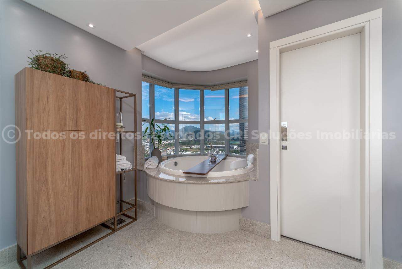 Foto do imóvel Apartamento Mobiliado á venda no Edifício Ibiza Towers com 04 suítes em Balneário Camboriú
