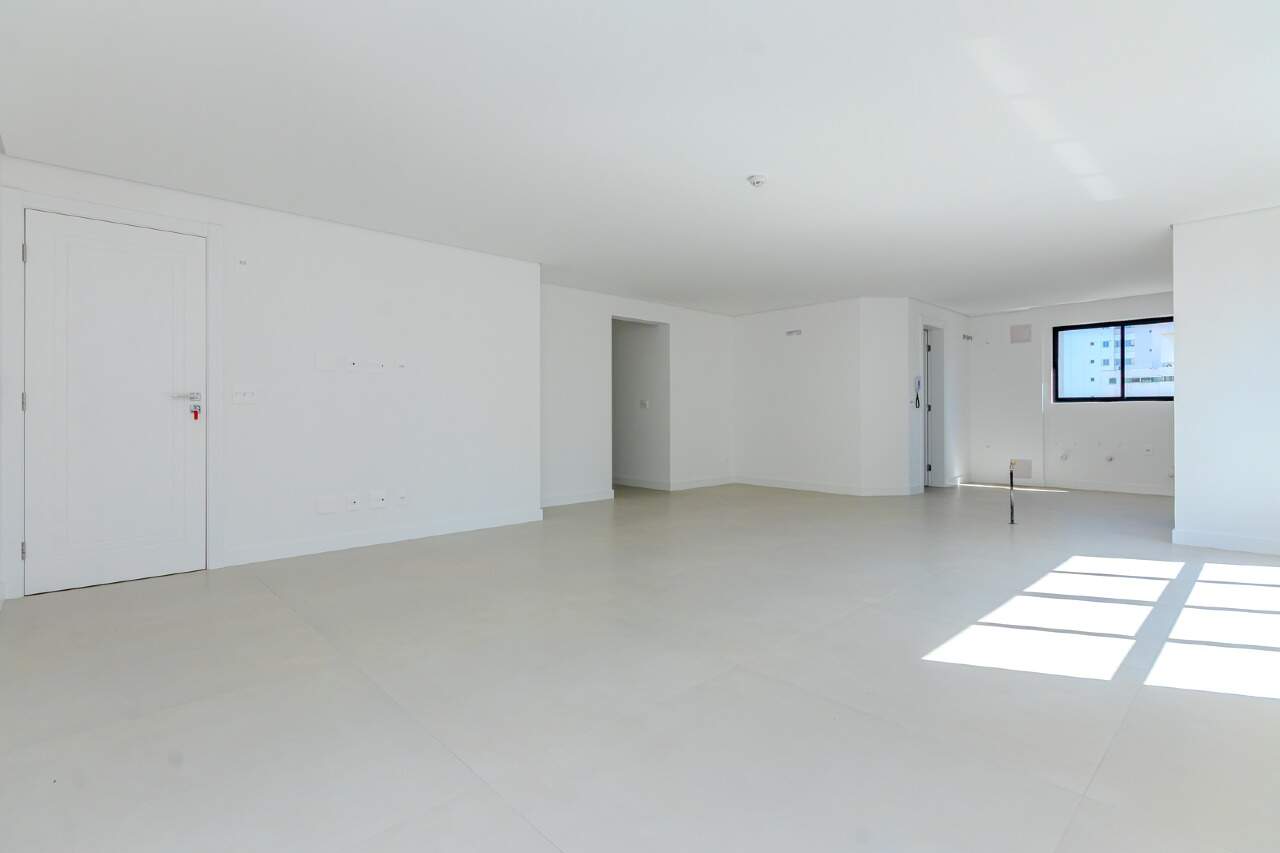 Foto do imóvel Apartamento no Edifício Marabella Tower em Balneário Camboriú – 112m², 3 dormitórios e lazer completo
