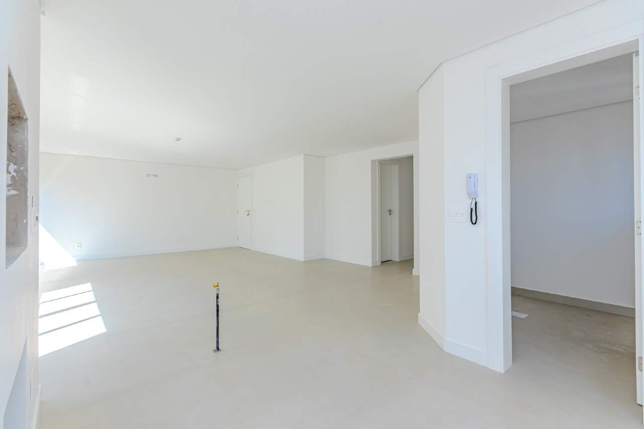 Foto do imóvel Apartamento no Edifício Marabella Tower em Balneário Camboriú – 112m², 3 dormitórios e lazer completo