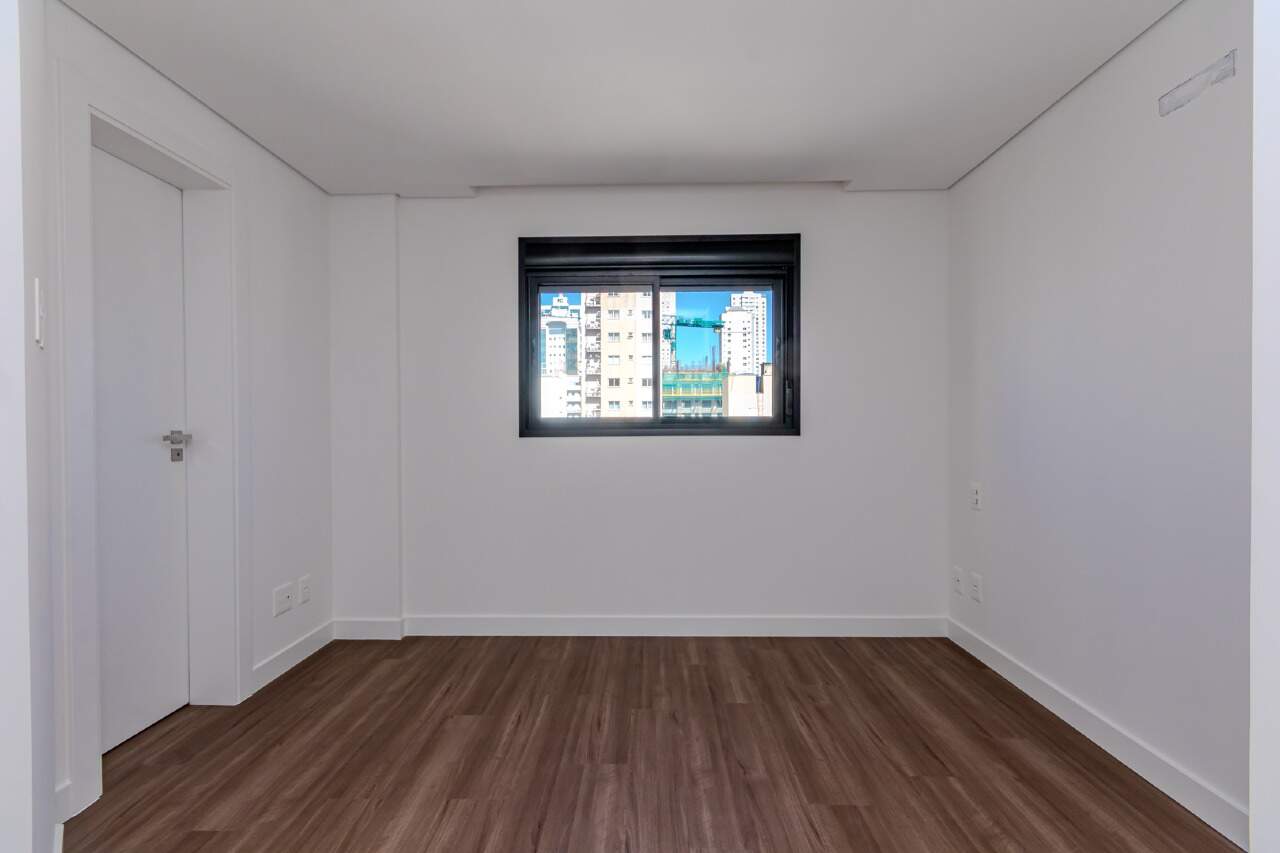 Foto do imóvel Apartamento no Edifício Marabella Tower em Balneário Camboriú – 112m², 3 dormitórios e lazer completo