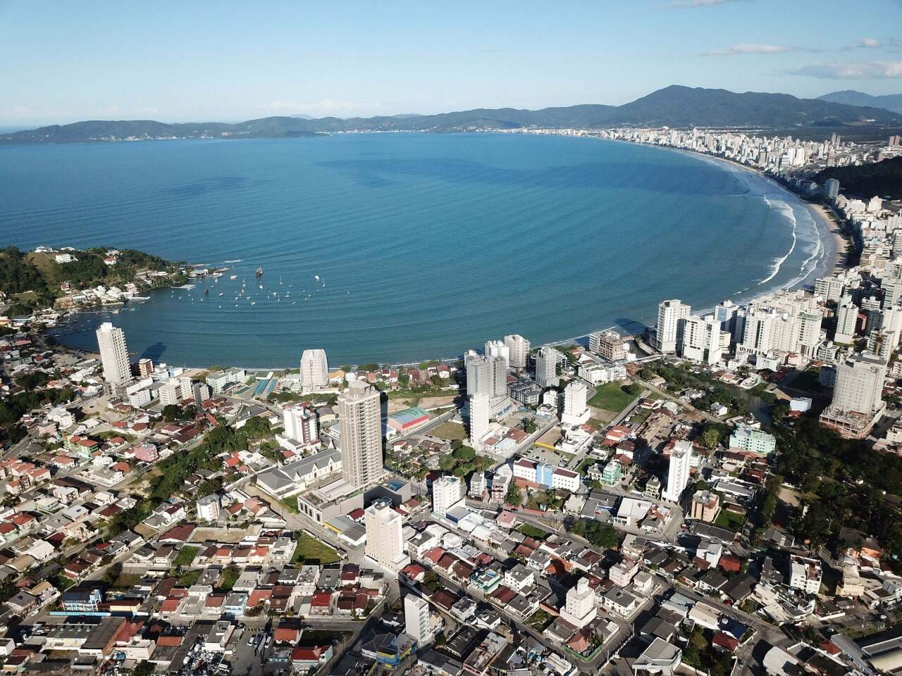Foto do imóvel Apartamento à venda 3 dormitórios 1 suíte 2 demi-suítes Belmare Residence em Itapema