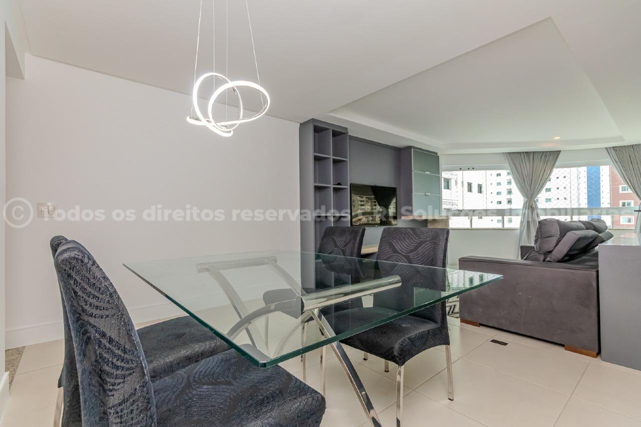 Foto do imóvel Apartamento 2 suítes no Residencial Porto Luna em Balneário Camboriú – 95m² mobiliado