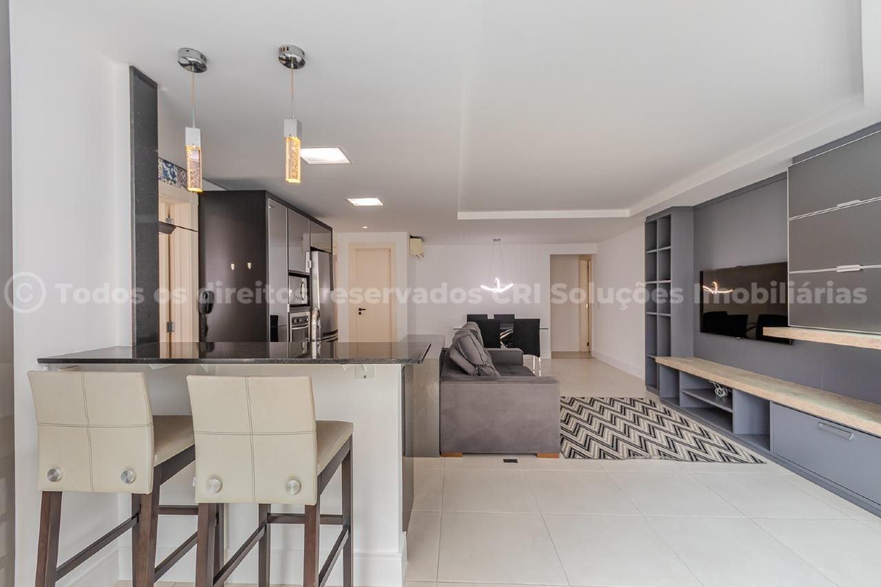 Foto do imóvel Apartamento 2 suítes no Residencial Porto Luna em Balneário Camboriú – 95m² mobiliado