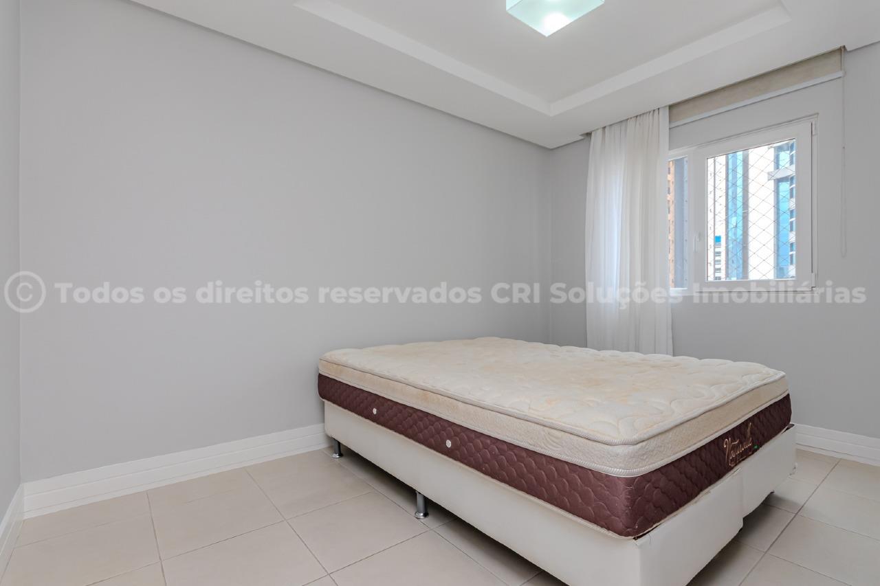 Foto do imóvel Apartamento 2 suítes no Residencial Porto Luna em Balneário Camboriú – 95m² mobiliado