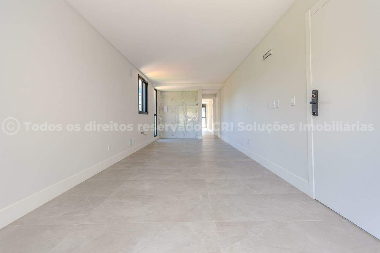 Foto do imóvel Apartamento com 2 Suítes à Venda no Edifício Saint Antoine na Praia Brava em Itajaí