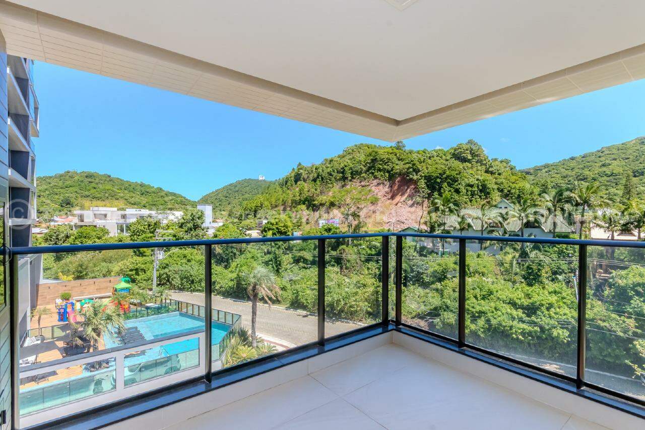 Foto do imóvel Apartamento com 2 Suítes à Venda no Edifício Saint Antoine na Praia Brava em Itajaí