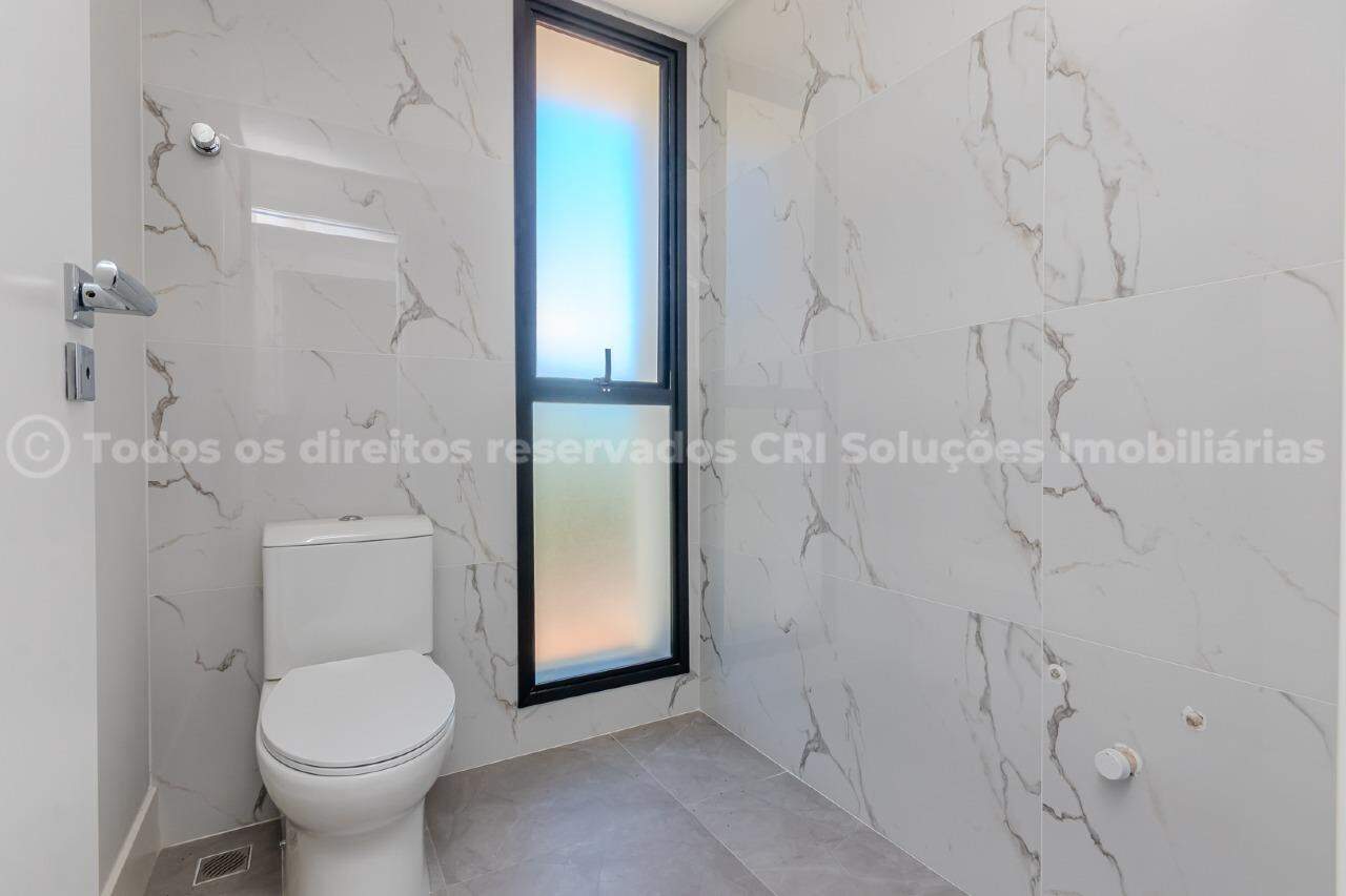 Foto do imóvel Apartamento com 2 Suítes à Venda no Edifício Saint Antoine na Praia Brava em Itajaí