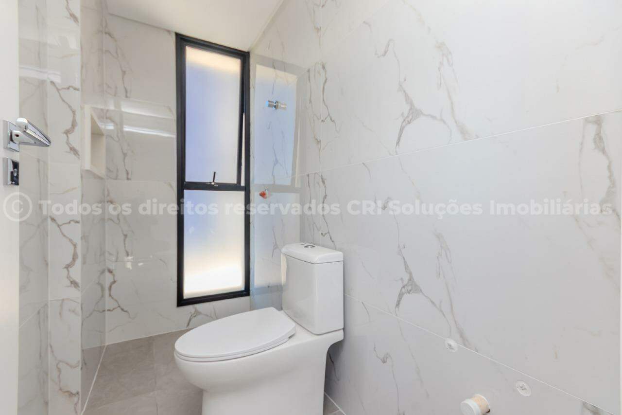 Foto do imóvel Apartamento com 2 Suítes à Venda no Edifício Saint Antoine na Praia Brava em Itajaí