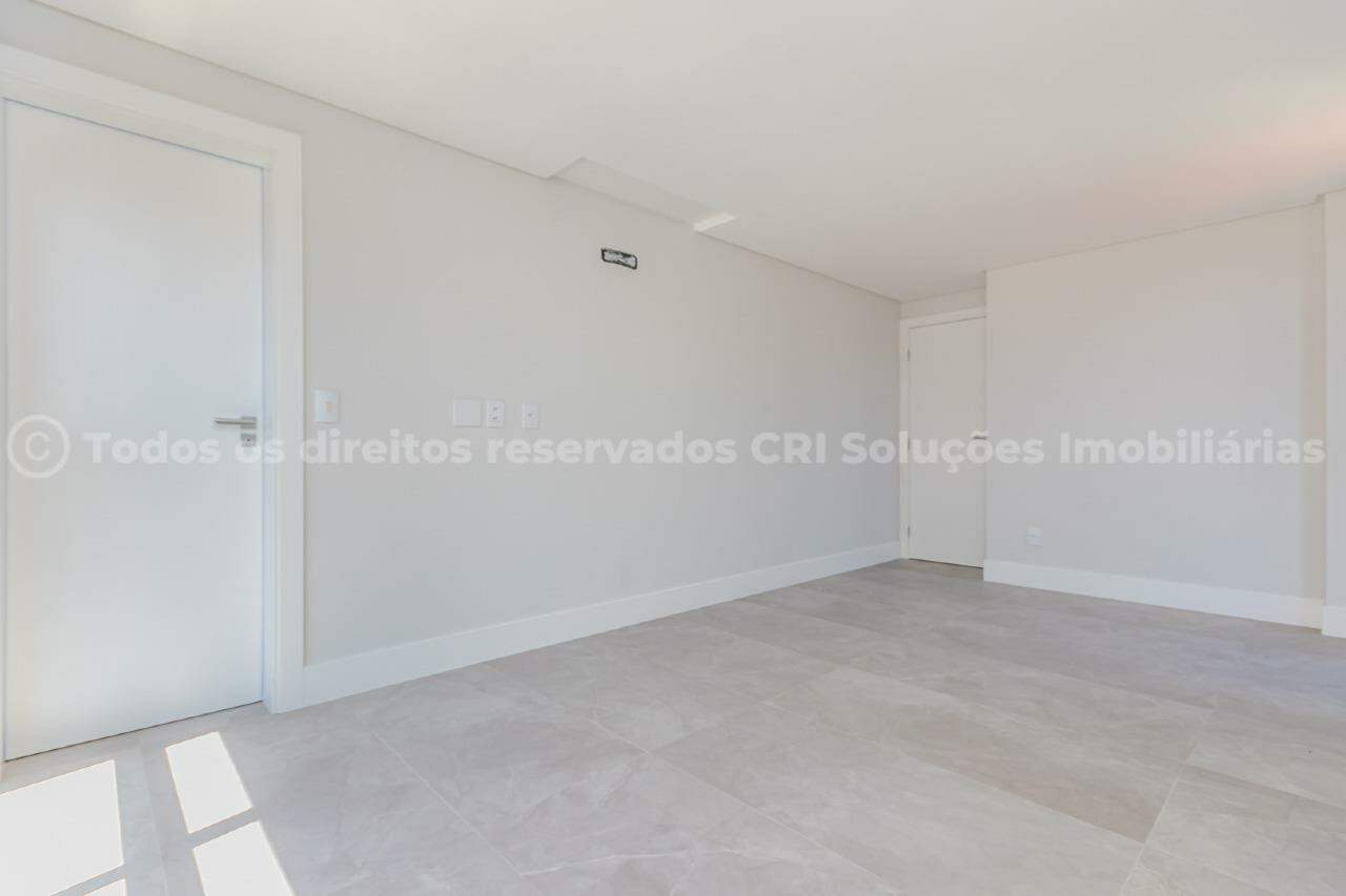 Foto do imóvel Apartamento com 2 Suítes à Venda no Edifício Saint Antoine na Praia Brava em Itajaí