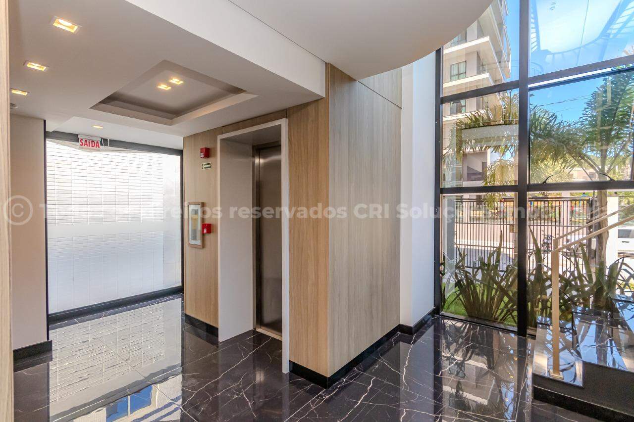 Foto do imóvel Apartamento com 2 Suítes à Venda no Edifício Saint Antoine na Praia Brava em Itajaí