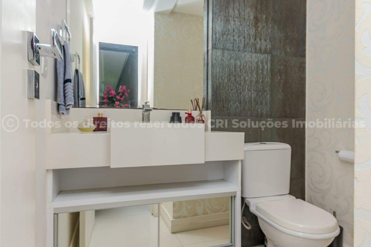 Foto do imóvel Apartamento 5 Suítes Mobiliado à Venda no Edifício Imperial Palace – Meia Praia-Itapema