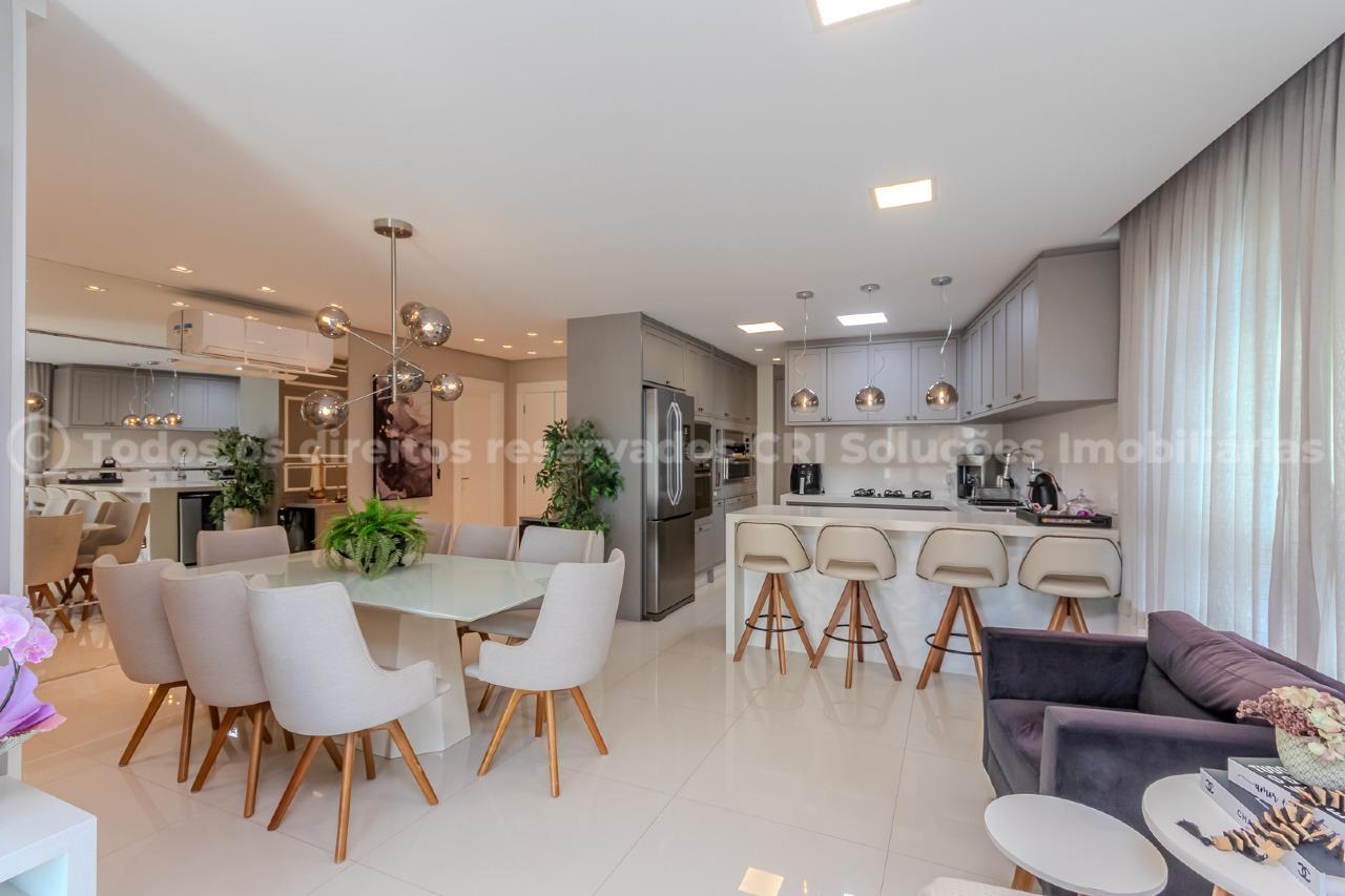 Apartamento com 3 suítes no Splendia Tower no Centro em Balneário Camboriú