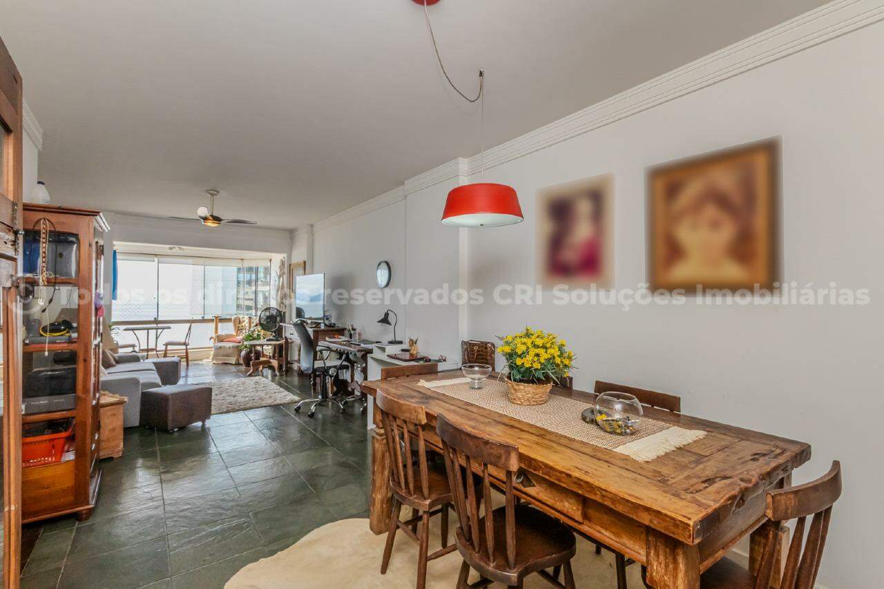 Foto do imóvel Apartamento Mobiliado Vista Mar com 03 dormitórios á venda no Edifício Ilha de São Sebastião na Barra Sul