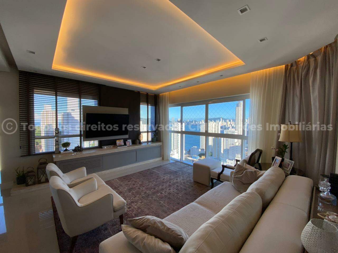 Foto do imóvel Apartamento 3 suítes Torre di Petra Pioneiros Balneário Camboriú