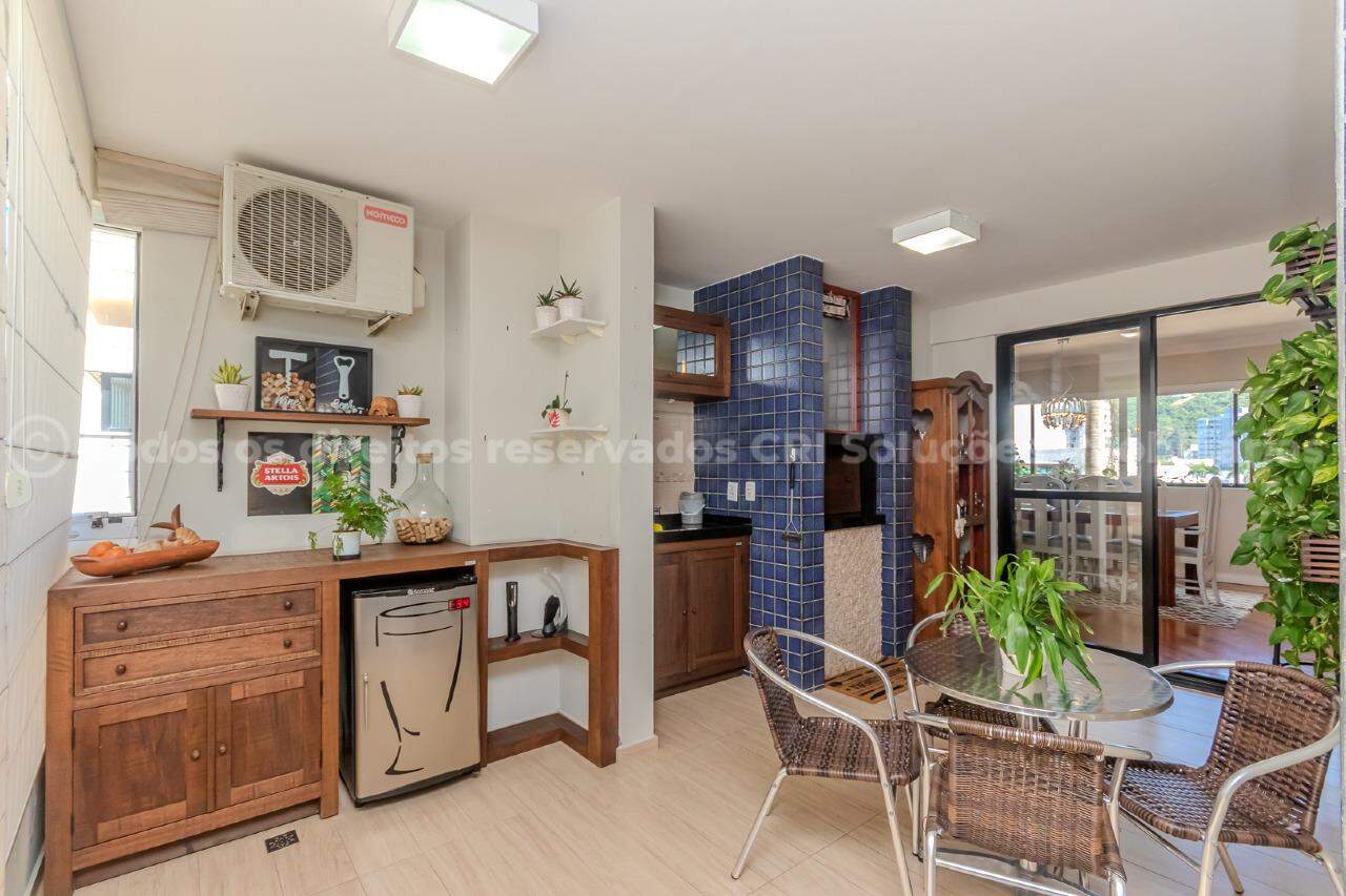 Foto do imóvel Apartamento no Edifício Residencial Ariribá com 04 Suítes Mobiliado na Fazenda em Itajaí. 