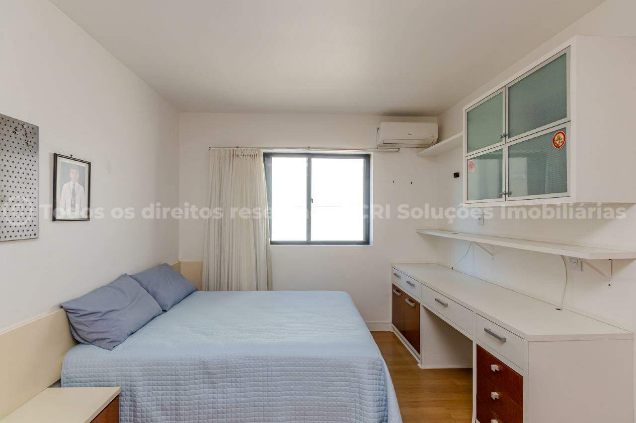 Foto do imóvel Apartamento no Edifício Residencial Ariribá com 04 Suítes Mobiliado na Fazenda em Itajaí. 