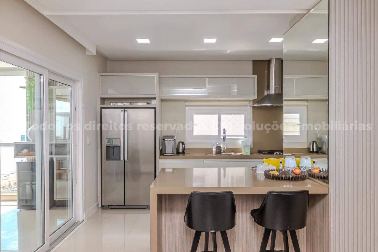 Foto do imóvel Apartamento Mobiliado Vista Mar com 03 suítes á venda no Edifício Aureo em Itapema