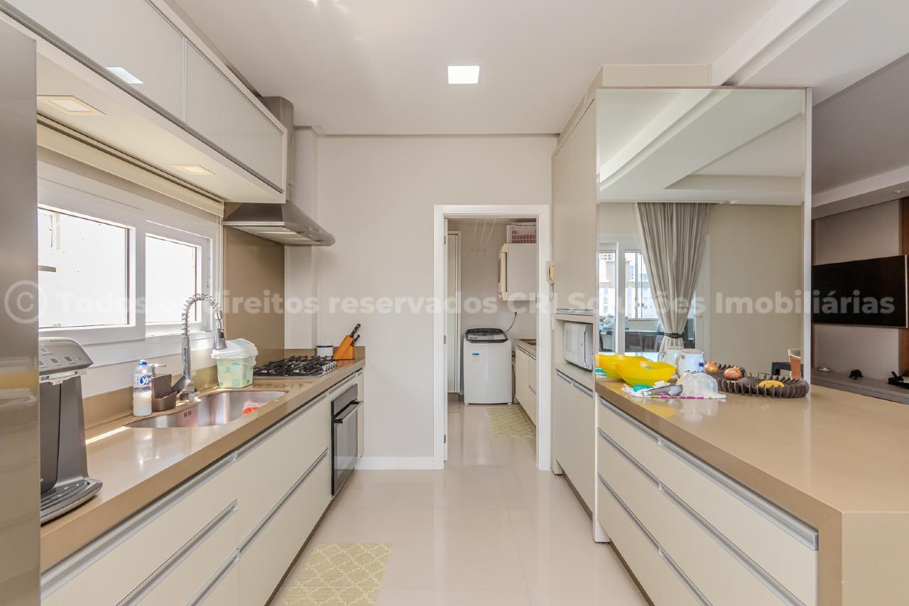 Foto do imóvel Apartamento Mobiliado Vista Mar com 03 suítes á venda no Edifício Aureo em Itapema