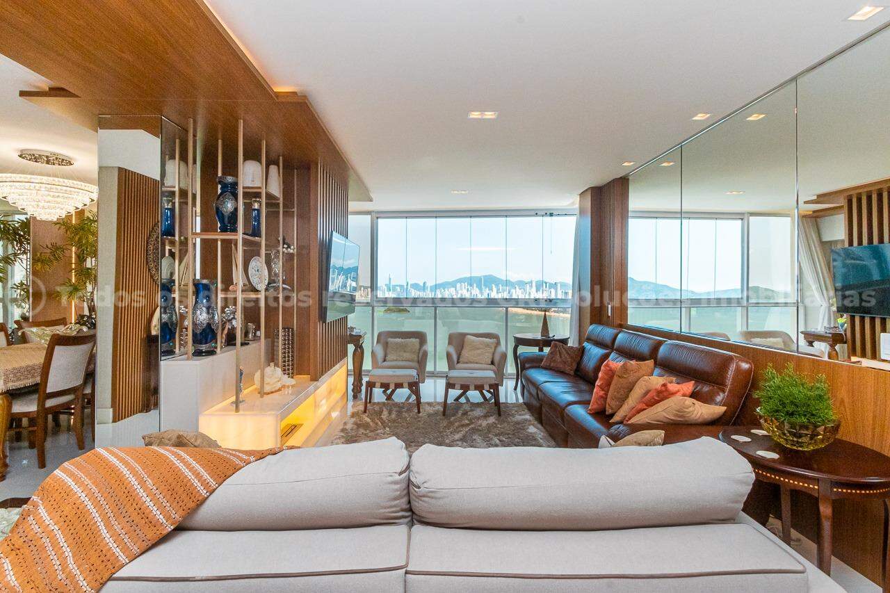 Foto do imóvel Apartamento 4 Suítes no Edifício Italian no Bairro Pioneiros Balneário Camboriú