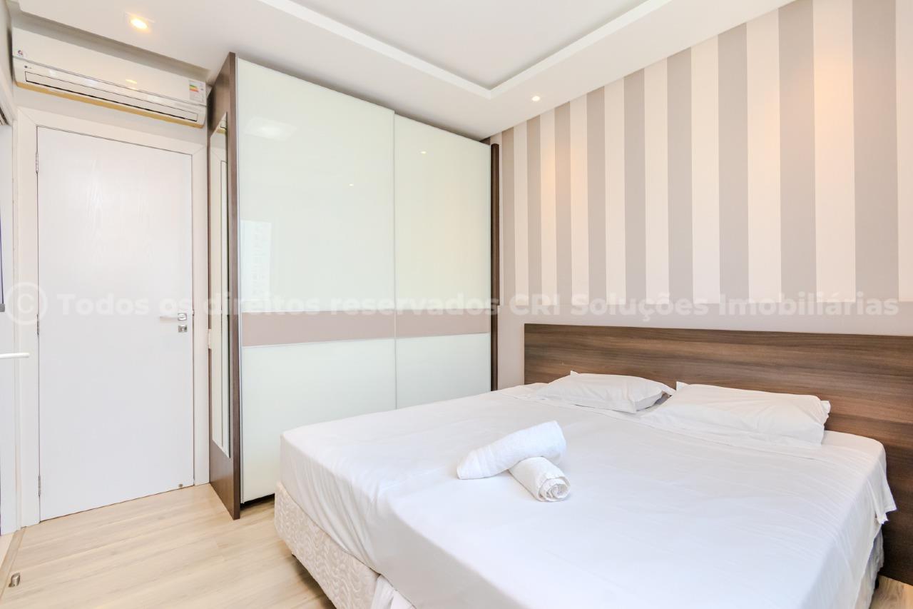 Foto do imóvel Apartamento Mobiliado de 3 Quartos no Edifício Porto da Barra em Balneário Camboriú – 130m²