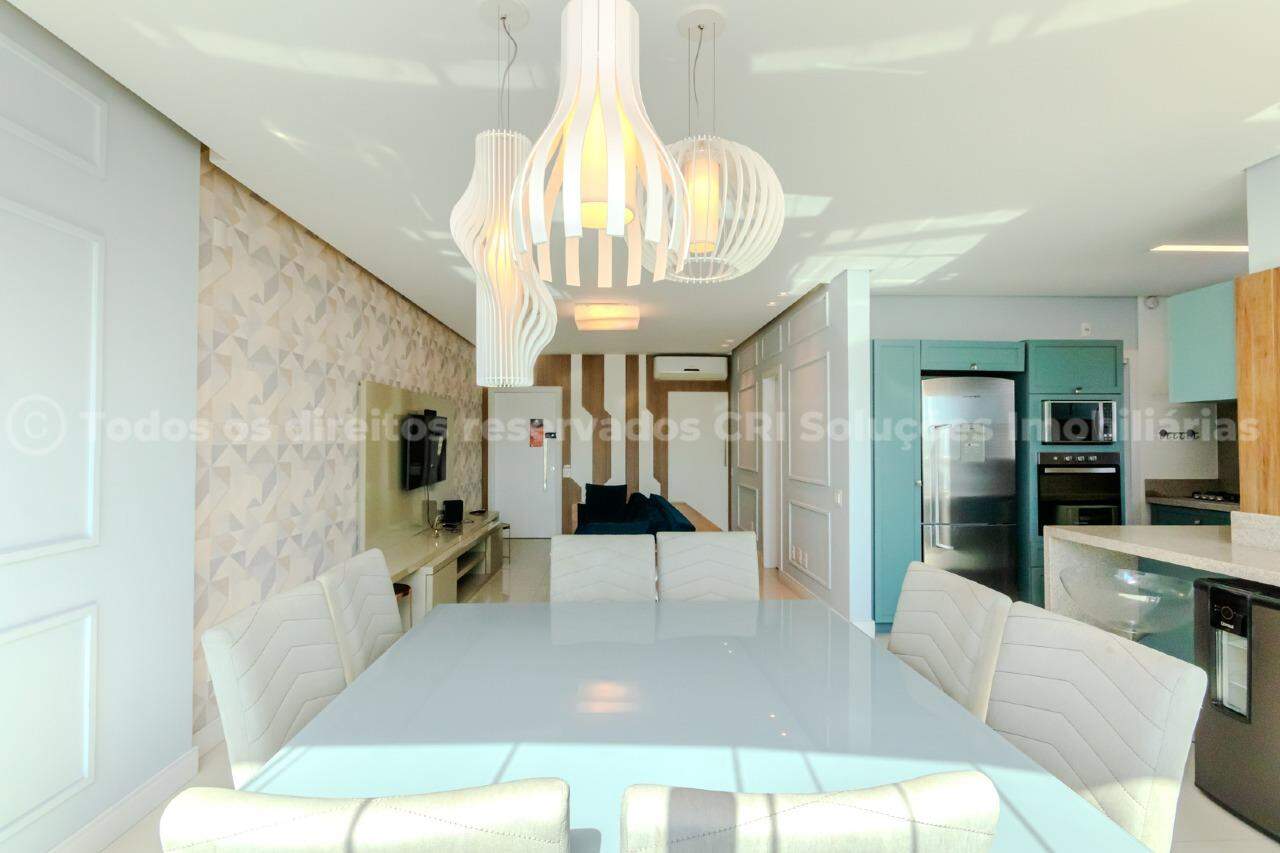 Foto do imóvel Apartamento Mobiliado de 3 Quartos no Edifício Porto da Barra em Balneário Camboriú