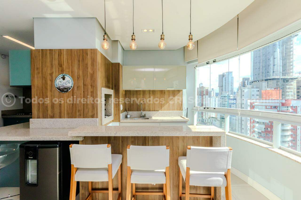 Foto do imóvel Apartamento Mobiliado de 3 Quartos no Edifício Porto da Barra em Balneário Camboriú
