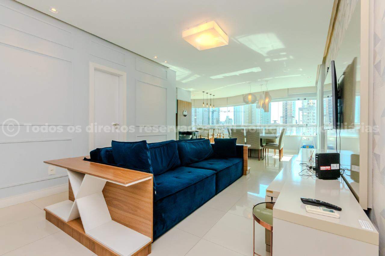 Foto do imóvel Apartamento Mobiliado de 3 Quartos no Edifício Porto da Barra em Balneário Camboriú