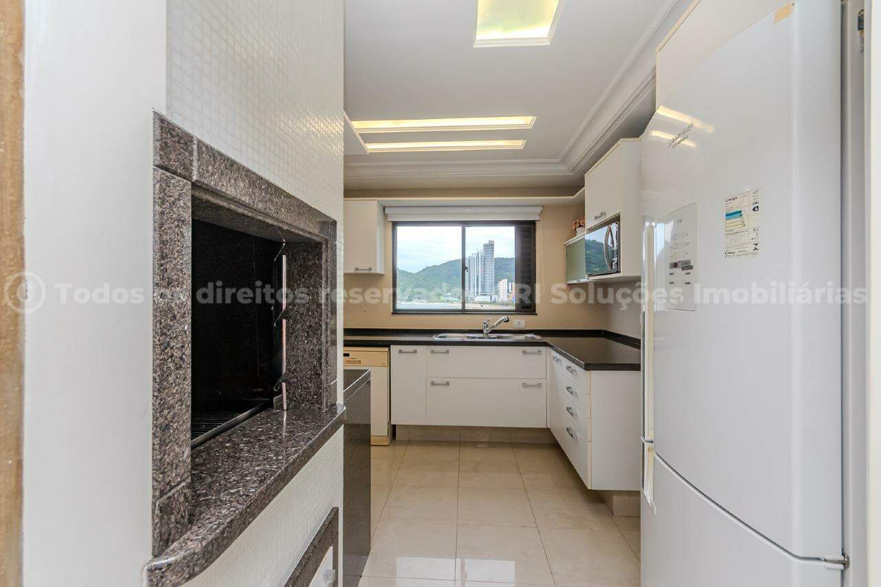 Foto do imóvel Apartamento mobiliado de 4 suítes no Edifício Caseca Estoril – Balneário Camboriú