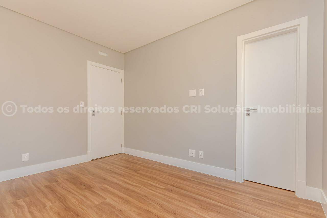 Foto do imóvel Apartamento no Edifício Ocean Wind com 03 suítes na Praia Brava em Itajaí. 