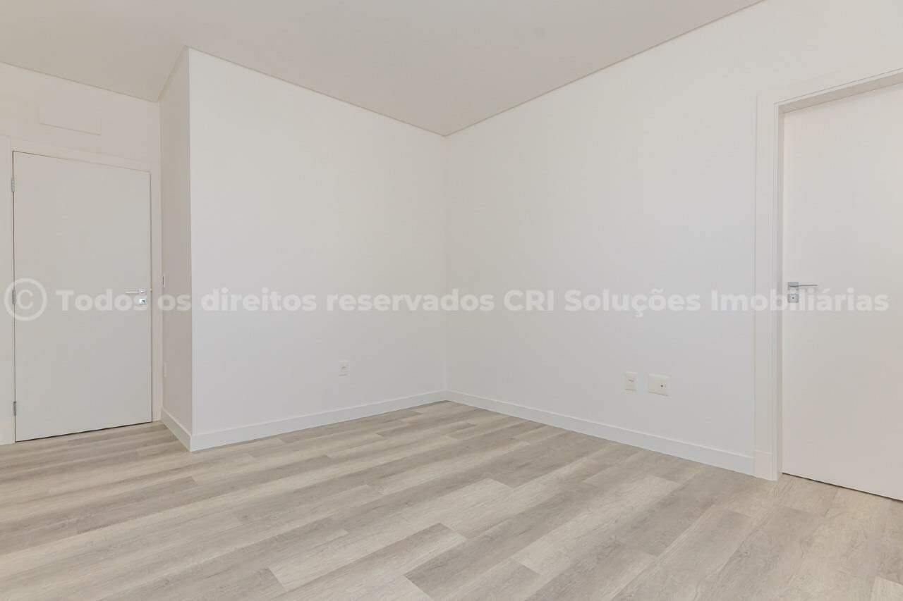 Foto do imóvel Apartamento de 4 suítes no Zaha Building com 153m² em Meia Praia Itapema