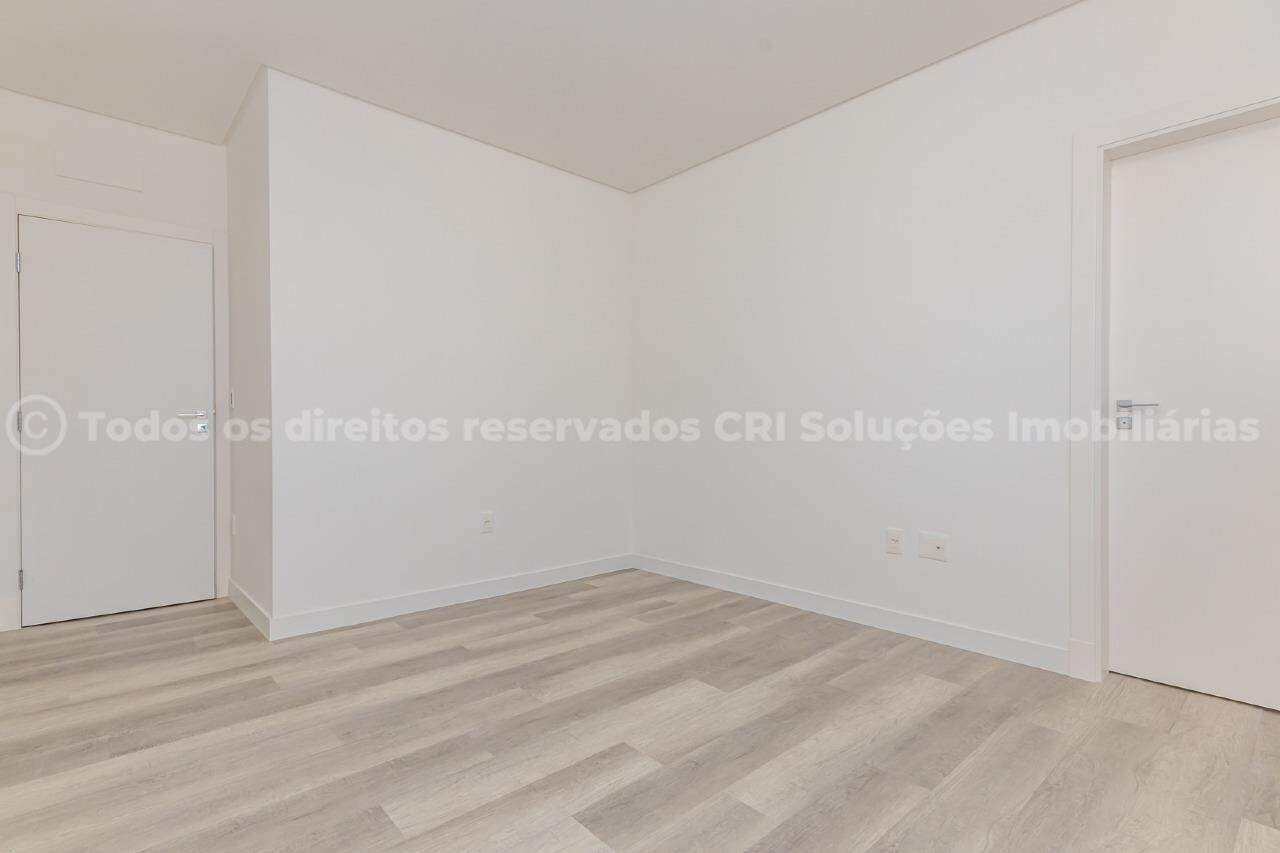 Foto do imóvel Apartamento 4 suítes no Zaha Building com 153m² na Meia Praia Itapema
