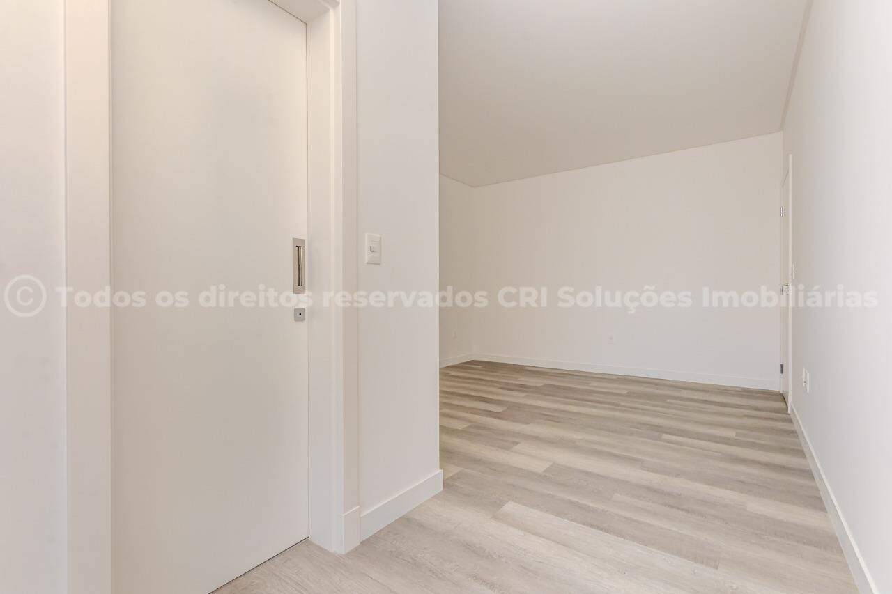 Foto do imóvel Apartamento 4 suítes no Zaha Building com 153m² na Meia Praia Itapema