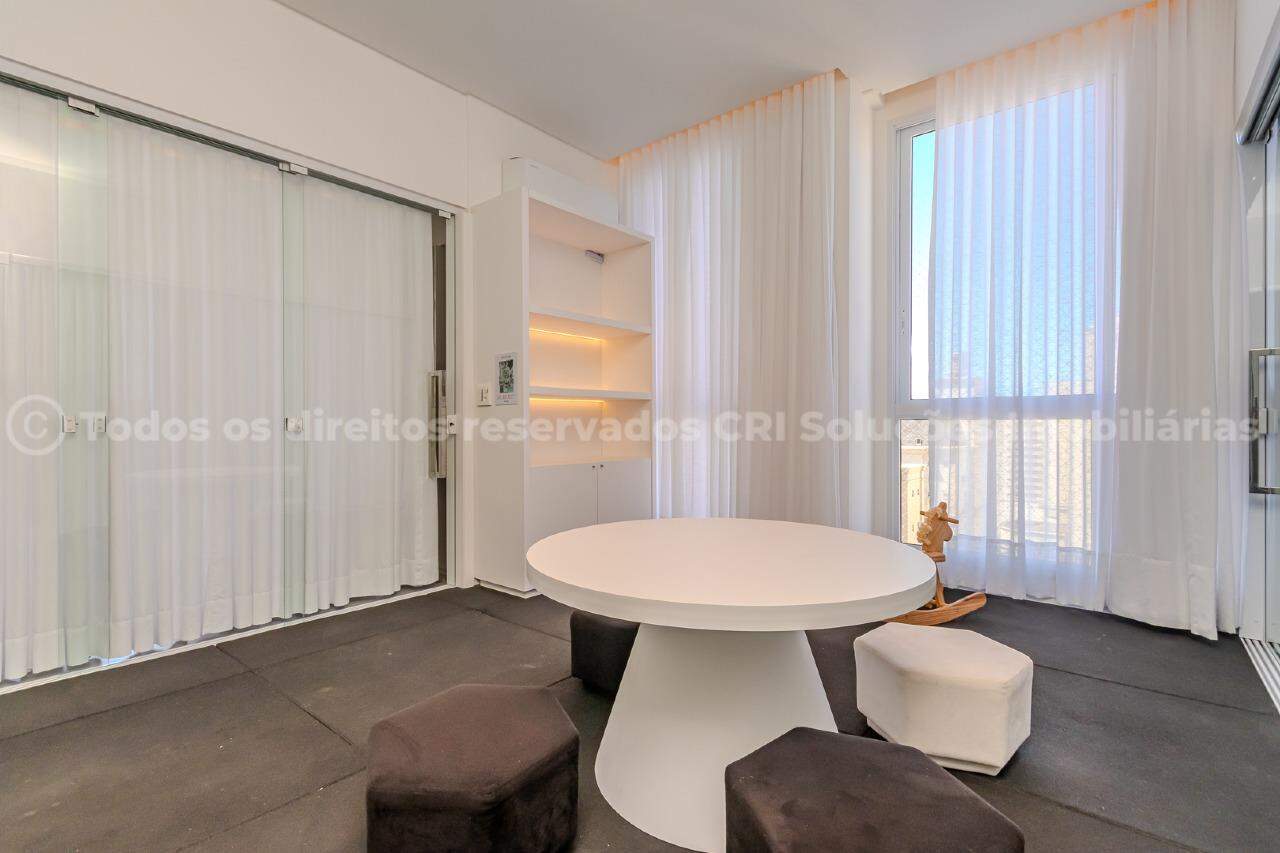 Foto do imóvel Apartamento no Zaha Building com 4 suítes e 3 vagas na Meia Praia Itapema