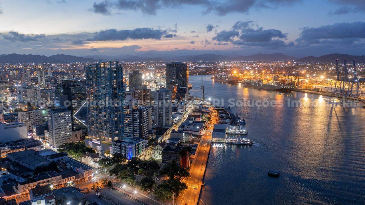 Foto do imóvel Apartamento com 1 Suíte à Venda no Edifício Downtown no Centro de Itajaí