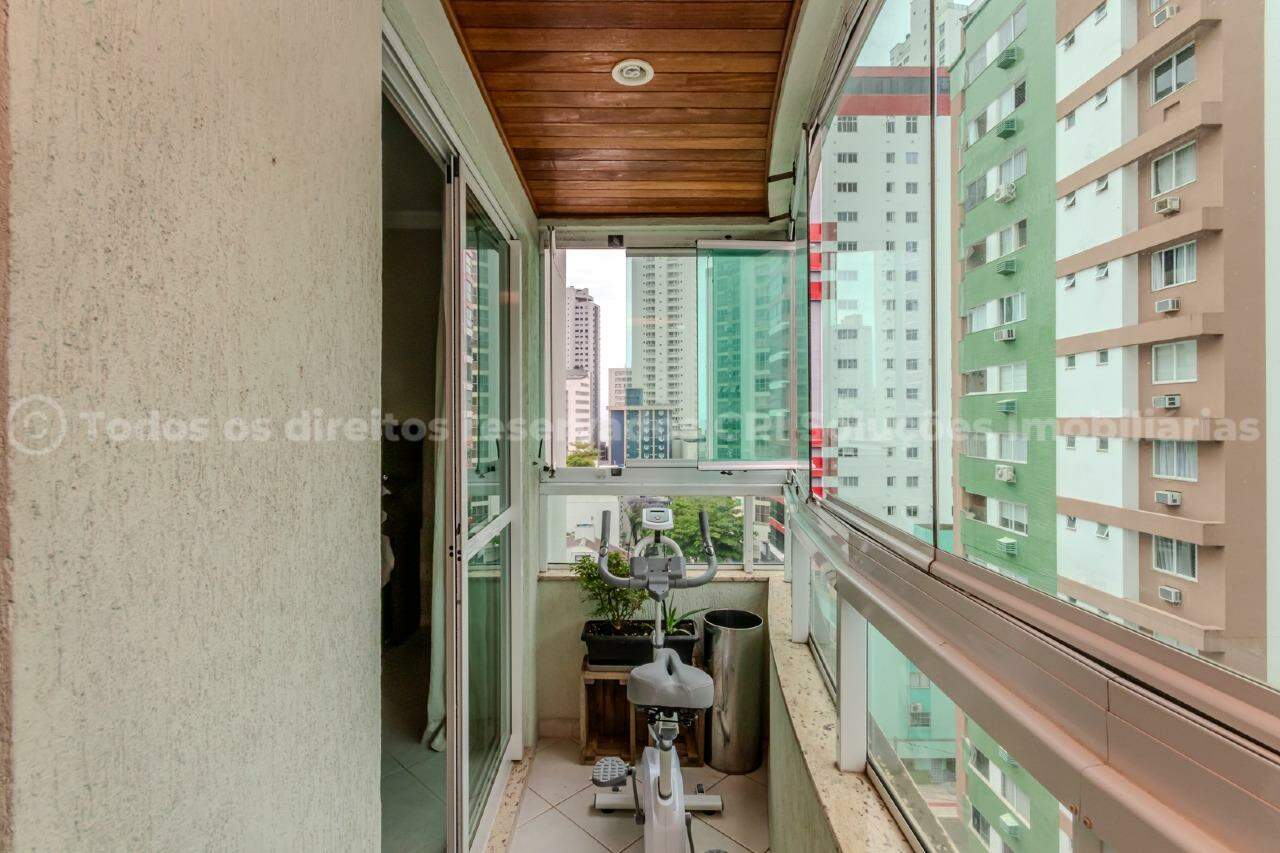 Foto do imóvel Apartamento Mobiliado com 03 dormitórios á venda no Residencial Mero em Balneário Camboriú