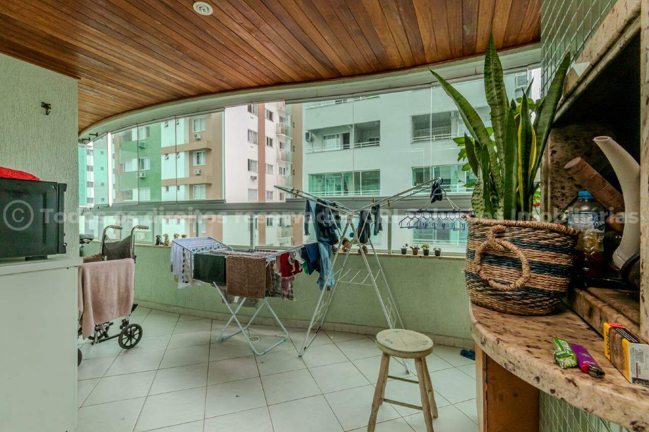 Foto do imóvel Apartamento Mobiliado com 03 dormitórios á venda no Residencial Mero em Balneário Camboriú