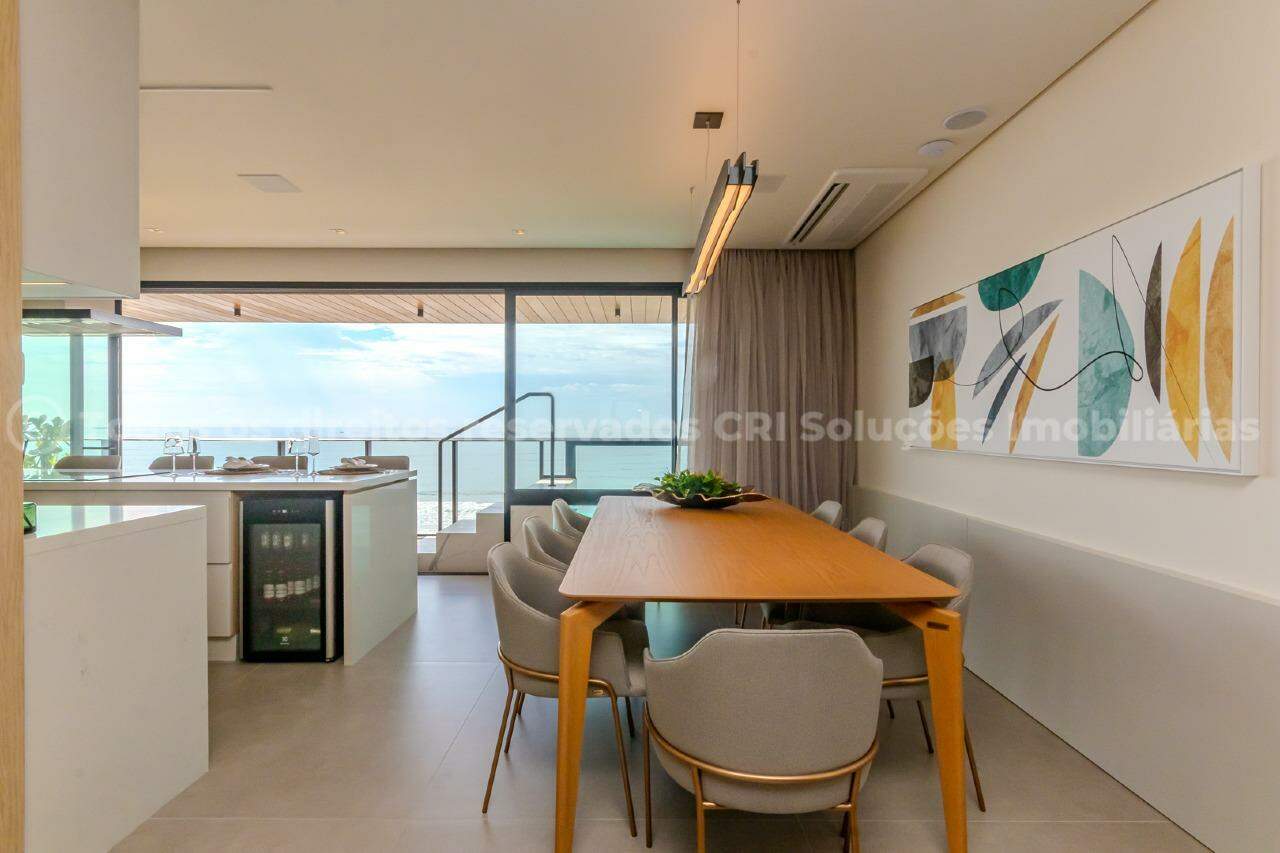 Foto do imóvel Apartamento 3 Suítes Mobiliado à Venda no Edifício Sunrise – Frente Mar, Praia Brava, Itajaí | Vida na praia