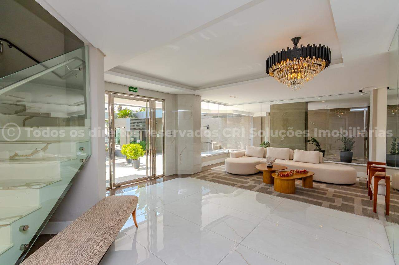 Foto do imóvel Apartamento mobiliado frehte mar com 4 Suítes no Edifício Nina Schürmann em Balneário Camboriú | Vida na praia