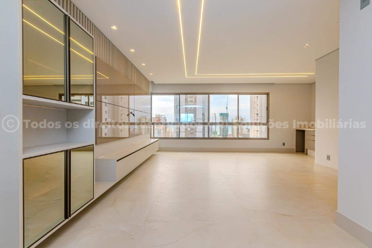 Apartamento 3 Suítes no Edifício Collina di Napoli no Centro, Balneário Camboriú
