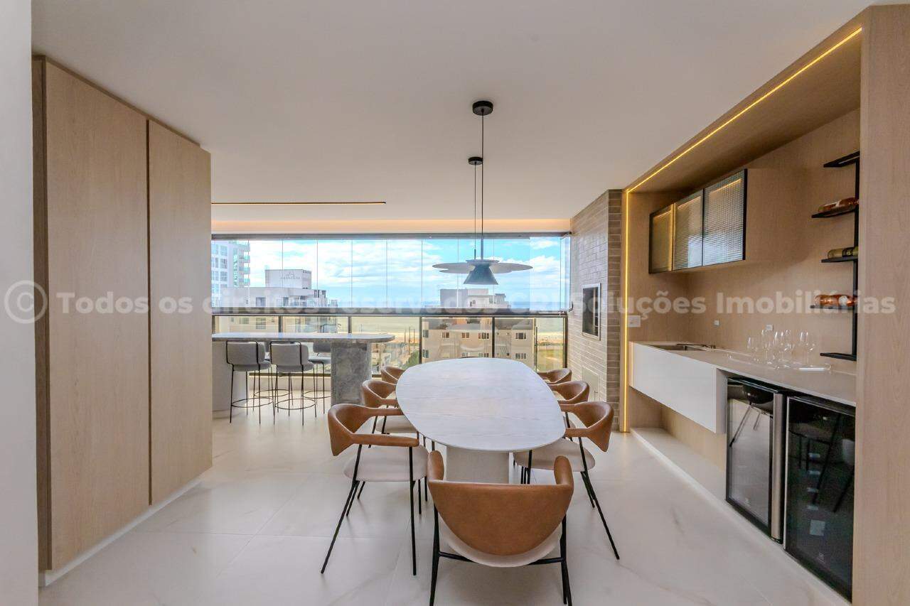Foto do imóvel Apartamento 3 Suítes à Venda no Edifício Surfers Paradise – Praia Brava, Itajaí