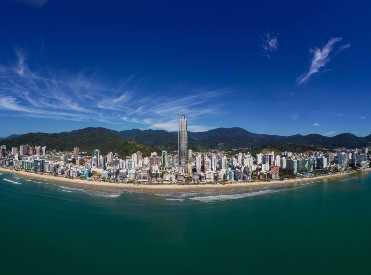 Foto do imóvel Apartamento Alto Padrão na Planta no Edifício La Rocca – Centro de Itapema | 4 Suítes
